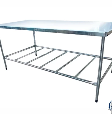 Imagem Mesa Inox Estrutura Tubular com Tampo em Polietileno